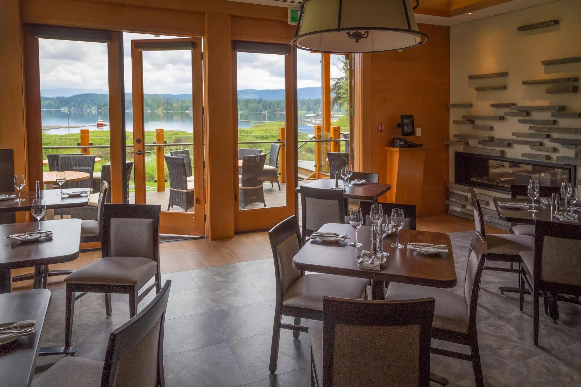 Sproat Lake Landing Resort Great Central Exteriör bild